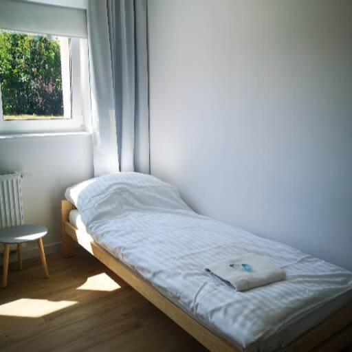 Komfortowe Pokoje W Gdansku W Poblizu Jeziora I Lasu Extérieur photo