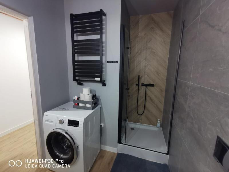 Komfortowe Pokoje W Gdansku W Poblizu Jeziora I Lasu Extérieur photo